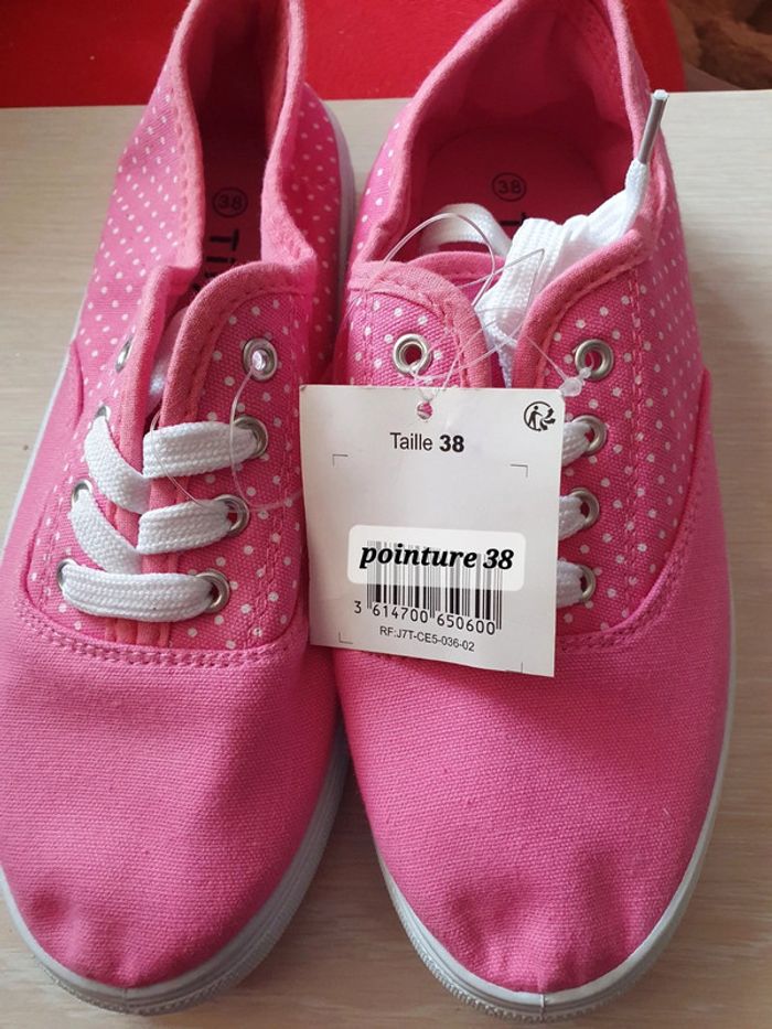Baskets roses pointure 38