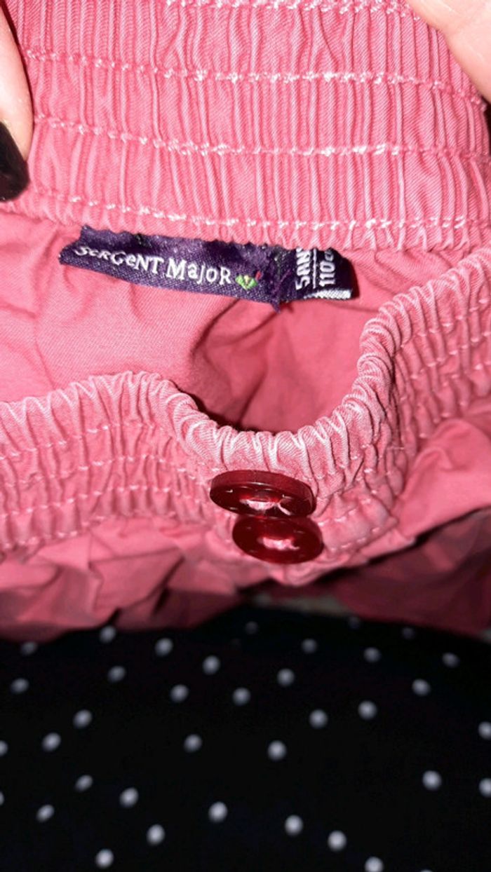 Jupe rouge - photo numéro 3