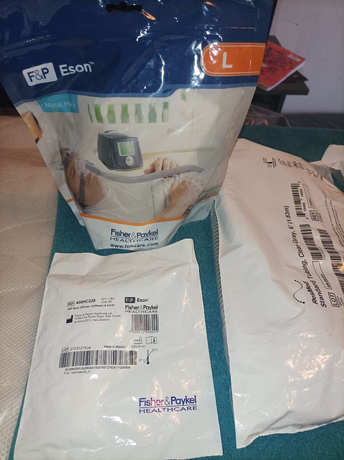 Masque Facial pour l'apnée du sommeil avec 2 Bulles Nasal,1 Tube neuf avec emballage d'origine complet Taille L - photo numéro 3