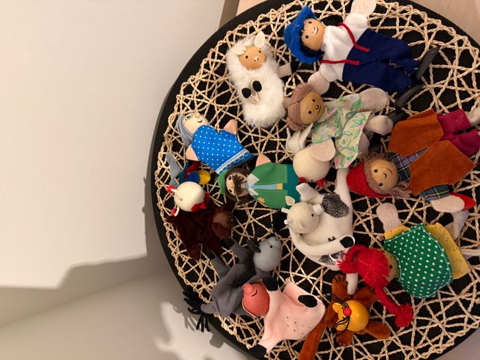 marionnettes à doigts bois tissu - photo numéro 5