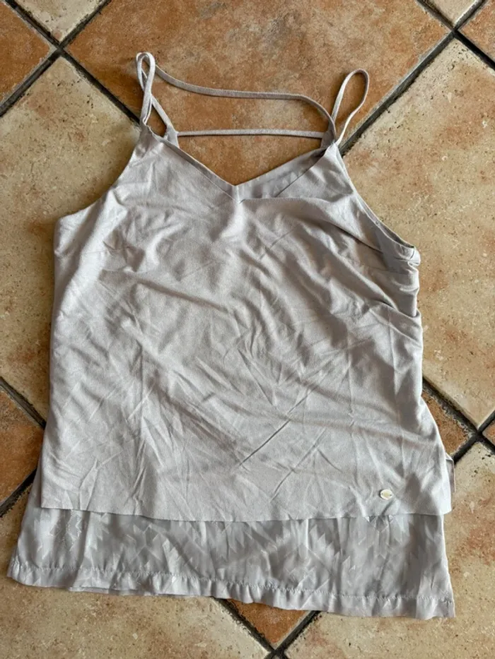 Top lpd taille s/m gris suédine avec voile intégral dessous