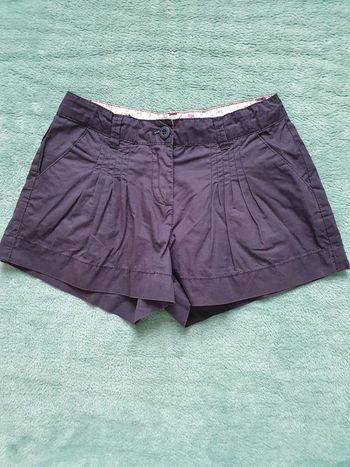 Tres beau short 10 ans