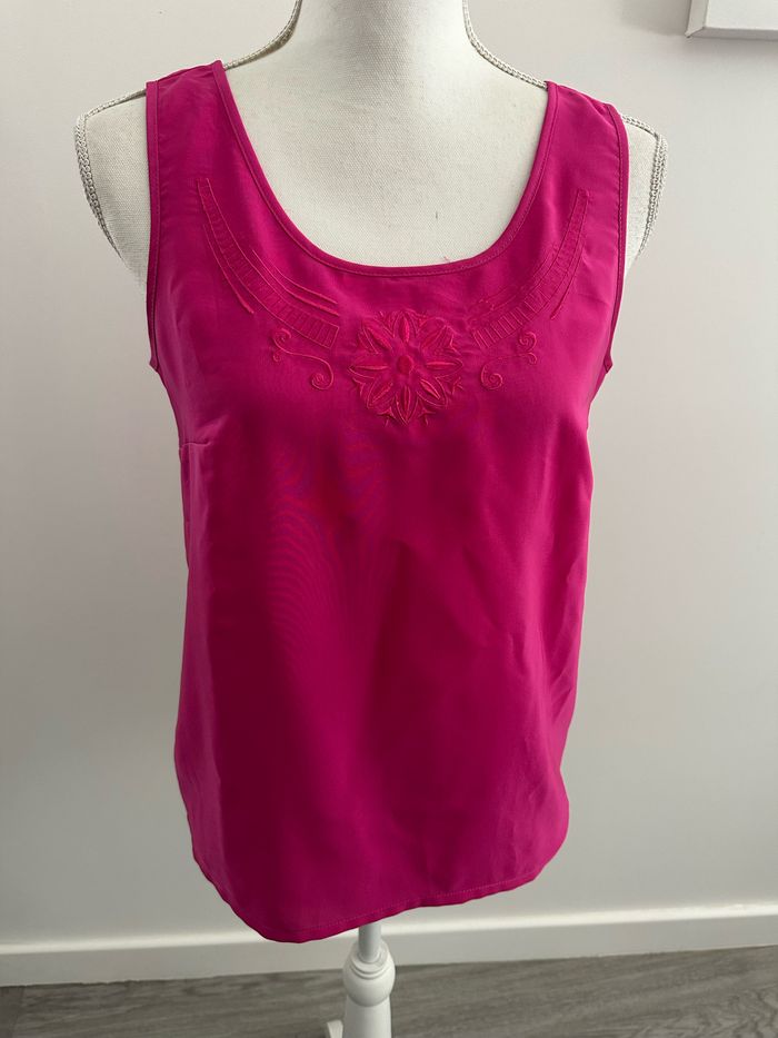 Débardeur broderies rose fuchsia Gérard Pasquier Vintage T40 L - photo numéro 2