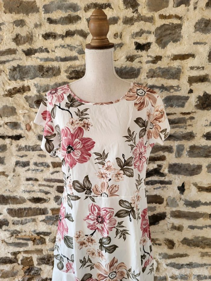Robe de cérémonie ou de cocktail à fleurs rose écru La Redoute Taille XL ou 40/42 - photo numéro 4