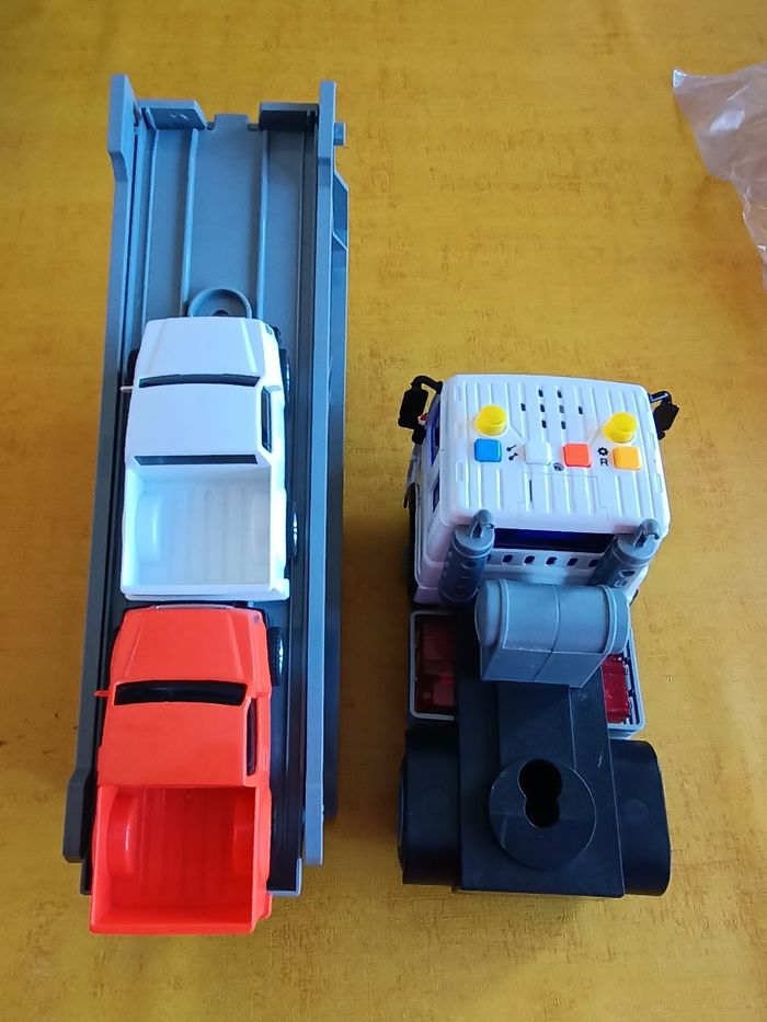 Camion porte voiture - photo numéro 9