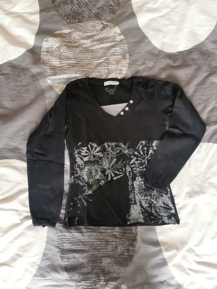 Tee-shirt cache cache taille 2