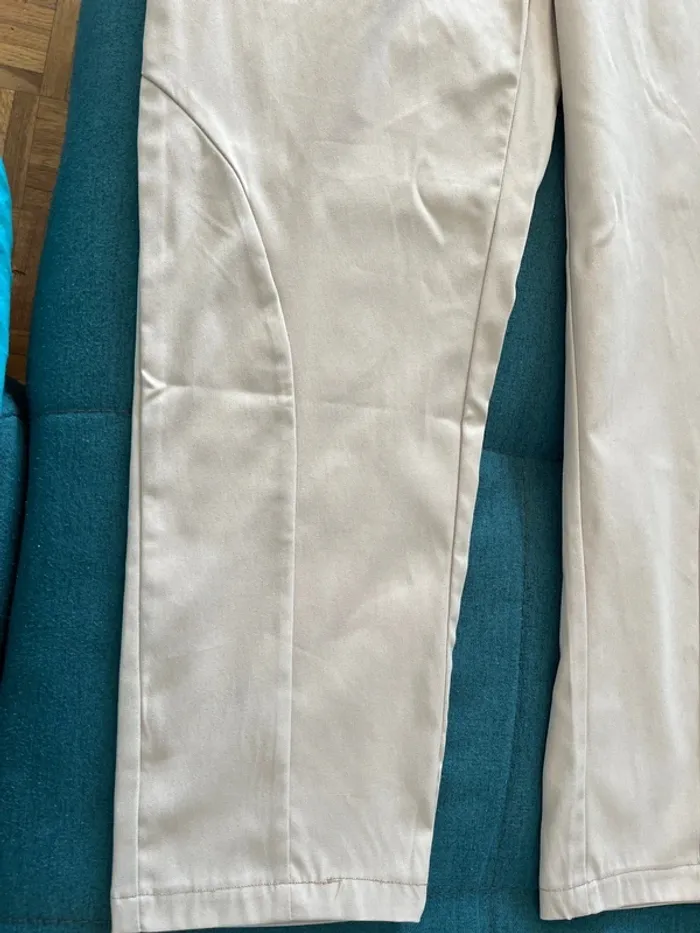 Pantalon beige - photo numéro 4