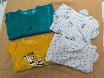 Lots pyjamas 18 mois