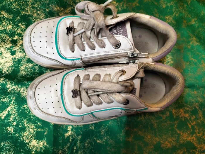 Chaussures pointure 31 - photo numéro 2