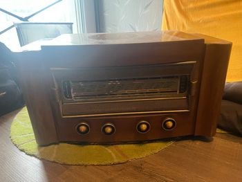Poste radio ancien 