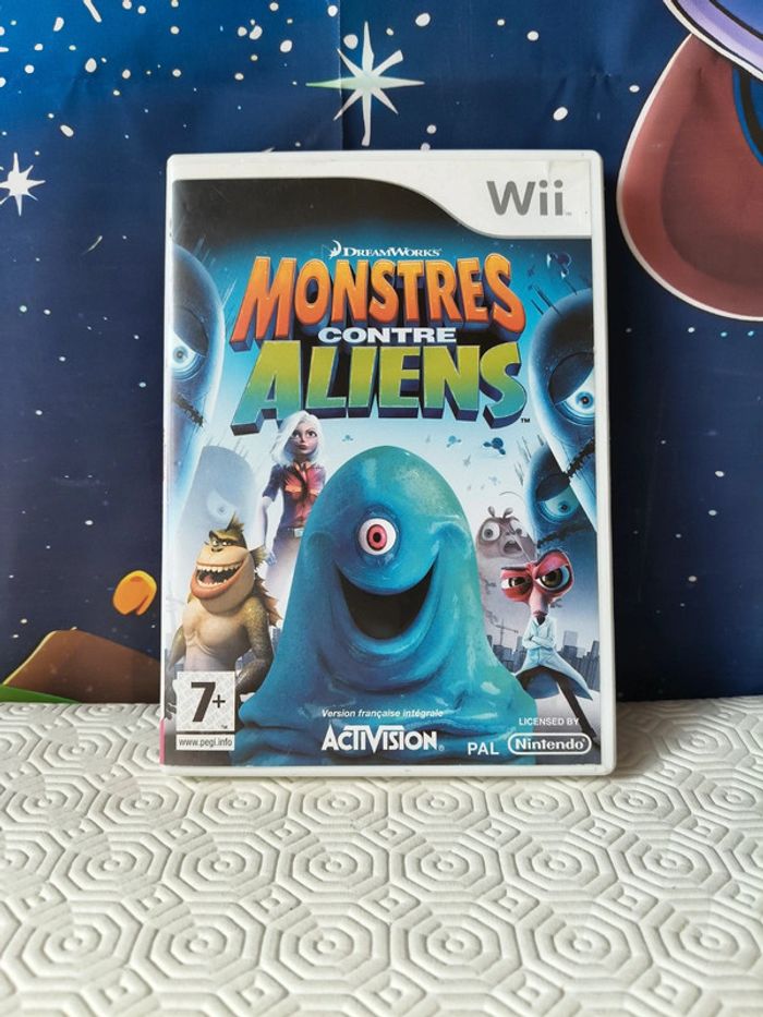 Monster vs Aliens