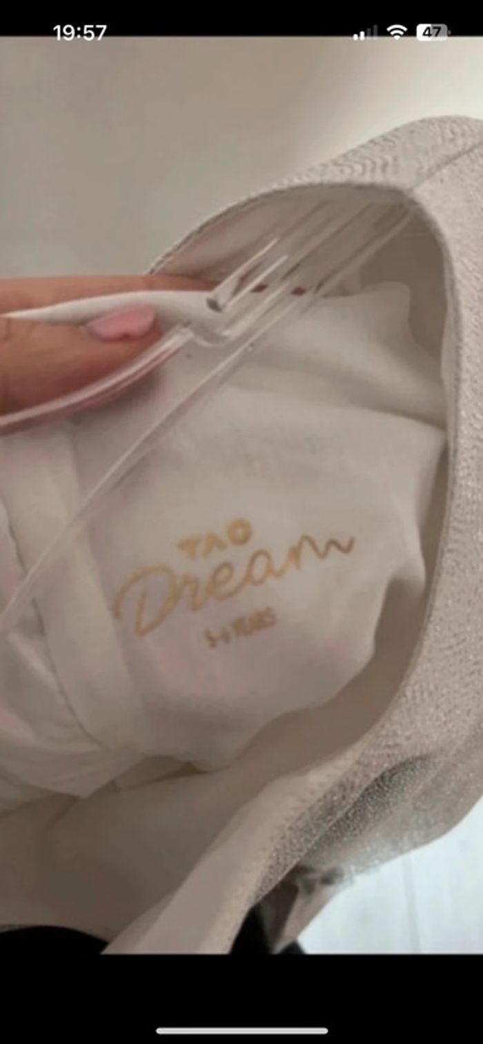 Robe dream neuve avec étiquette fourrure et argenté idéal fête de fin d’année magnifique porte - photo numéro 4