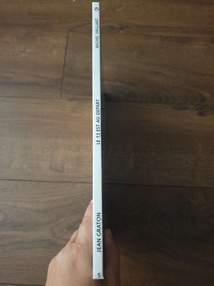 Bande dessinée Michel Vaillant - photo numéro 2