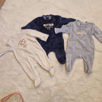 Lot pyjamas 3m kiabi
