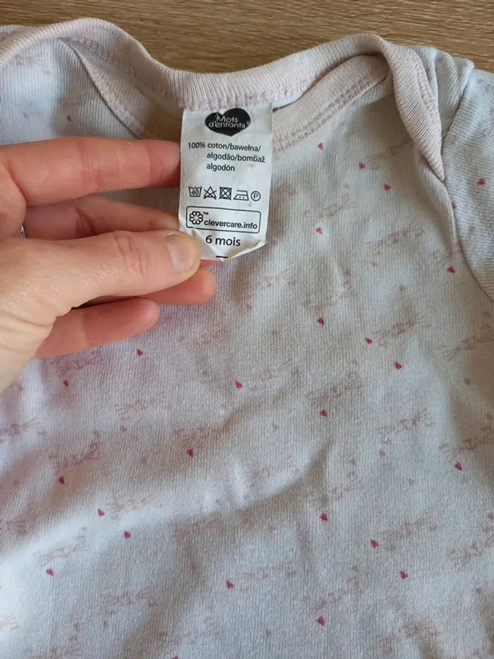 Lot de 4 bodys bébé 6 mois - photo numéro 6