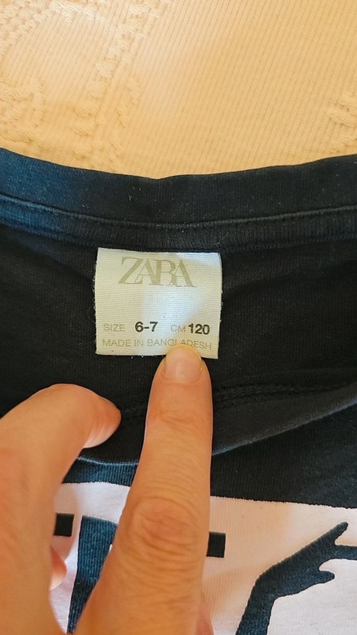 Tee short Zara 6/7ans - photo numéro 3