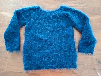 Pull fille bleu tricoté laine 4 ans