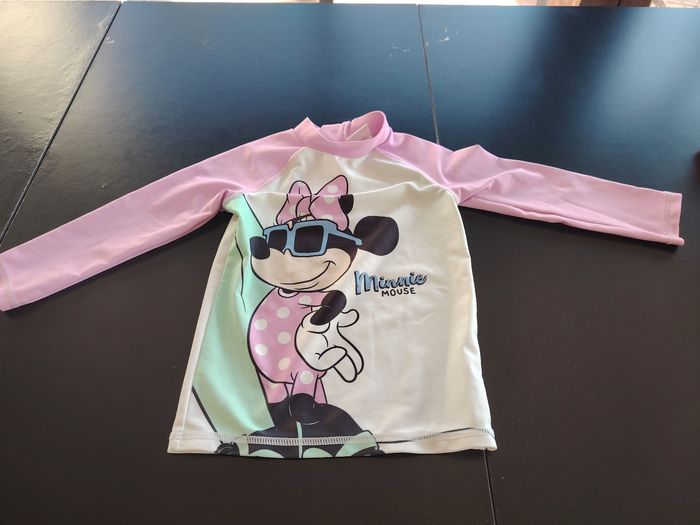 Lot de maillots différentes tailles et 1 bonnet - photo numéro 6