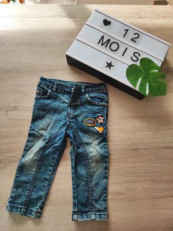 Jean 12 mois