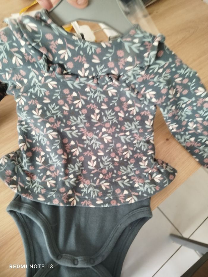 #kytie12moisfille. Body manche longue taille 12 mois - photo numéro 3