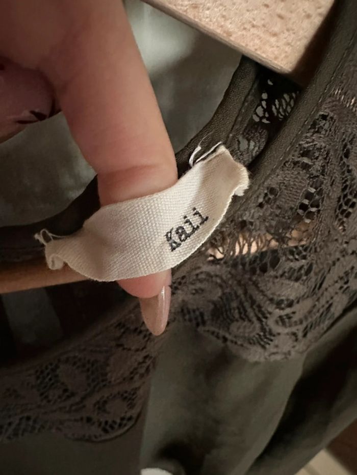 Blouse à dentelle kaki vintage S - photo numéro 2