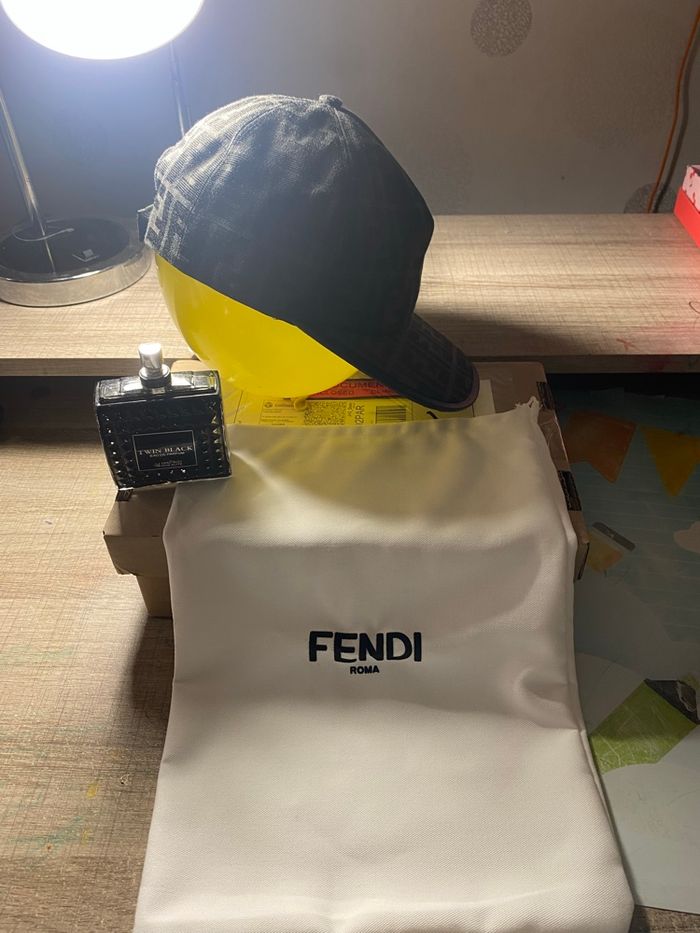 Casquette Fend!