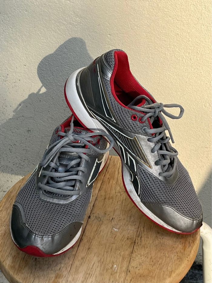 Chaussures de sport Reebok easy tone - gris argenté, rouge et blanc - photo numéro 6