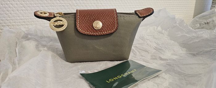 Porte monnaie  neuf 20e