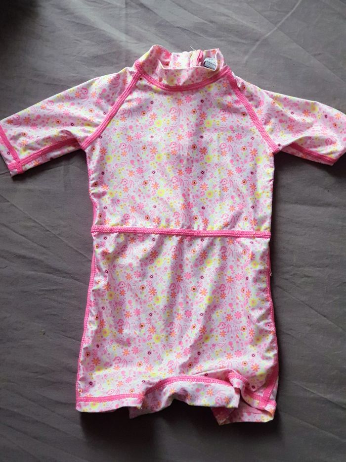 Maillot bébé fille