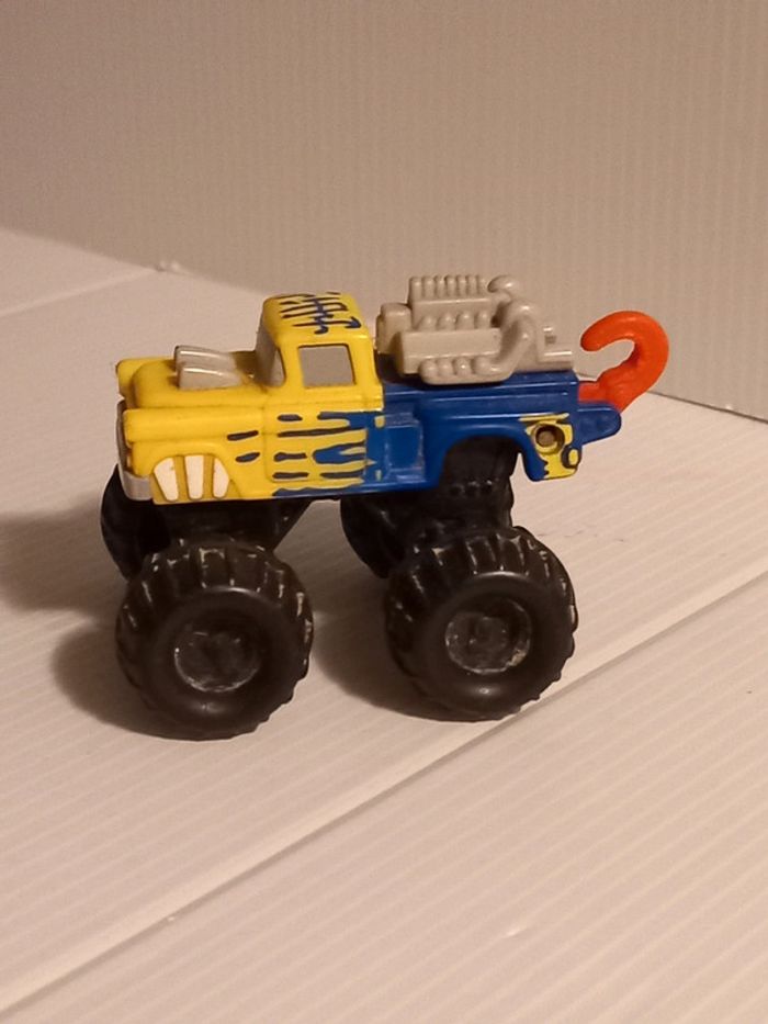 Hotwheel monster truck 1993 - photo numéro 2