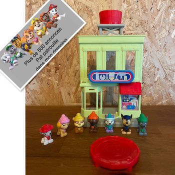 Maison ou Magasin Adventure Bay Pat Patrouille avec 7 personnages