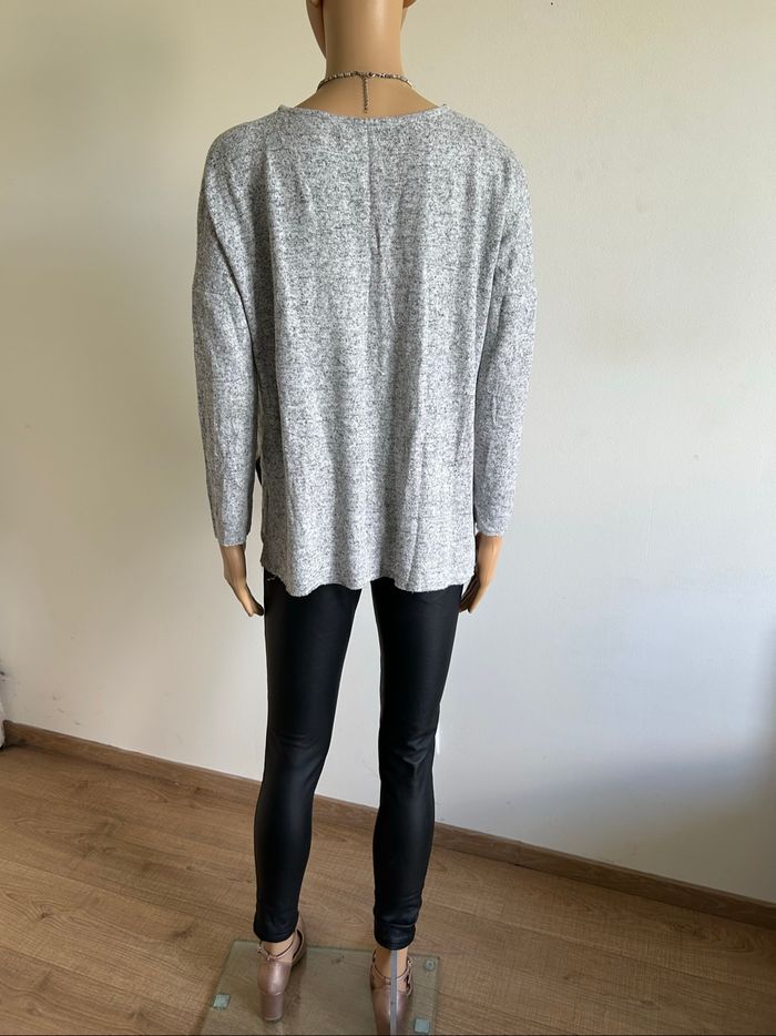 Pull court gris à manches longues Only taille XS TBE - photo numéro 6