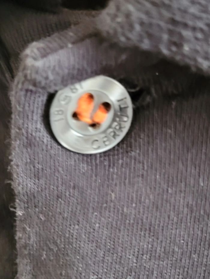 Polo Cerruti Taille M - photo numéro 4