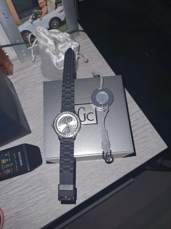 Lot 2 montres fantaisies