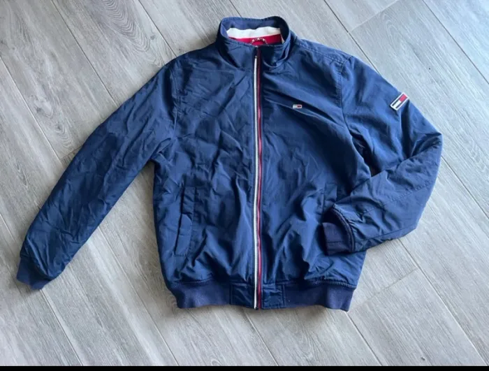 Veste hiver bleu marine Tommy Jeans taille M