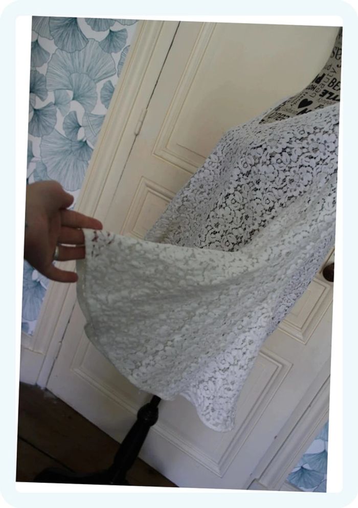 Blouse Zara dentelle blanche L - photo numéro 4