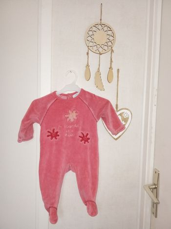 Pyjama rose une pièce 3 mois motif tex