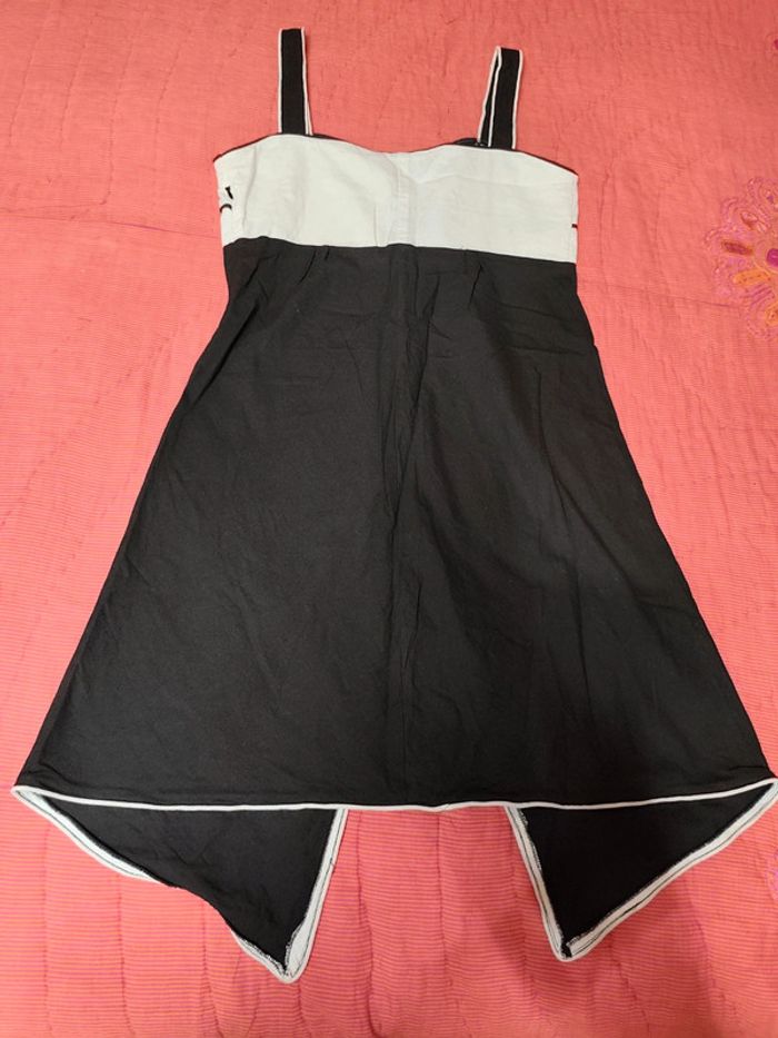 Superbe robe tunique noire aller simple taille M ou 38 - photo numéro 2