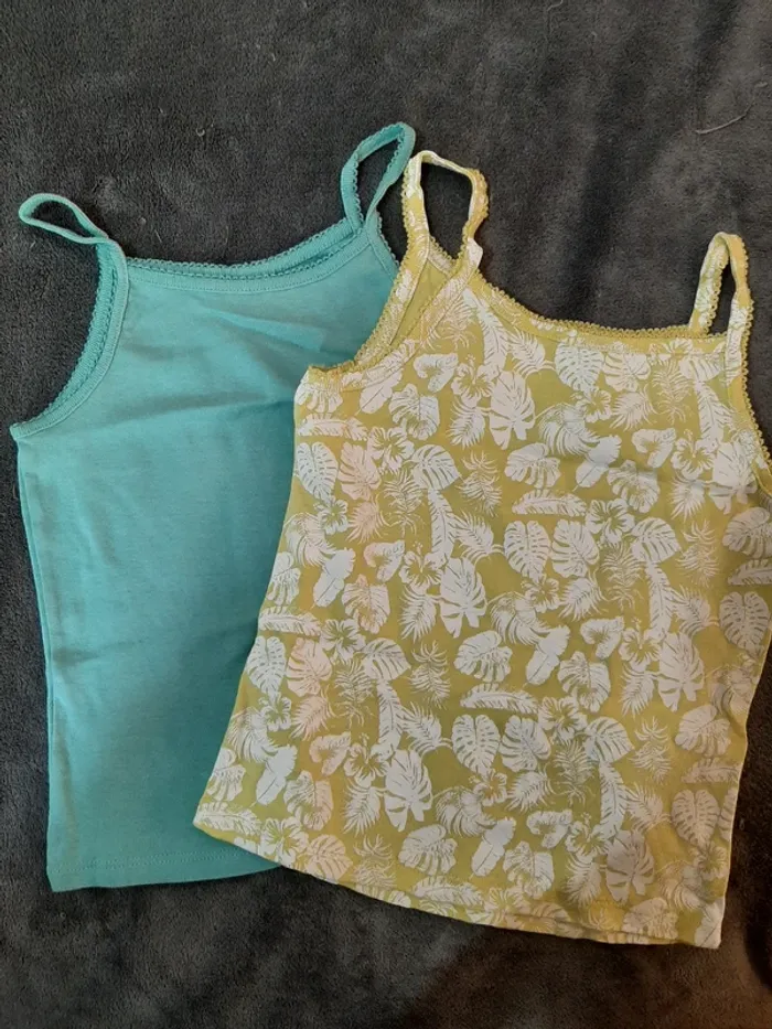 Debardeurs Jaune et Bleu