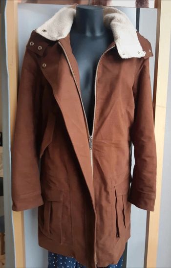 Ikks manteau chaud style mouton retourné T.38