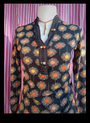 💝 Tee-shirts col en V 💝