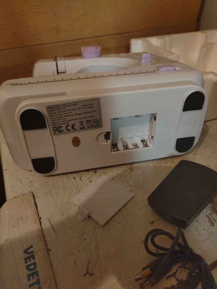 Machine a coudre - photo numéro 4