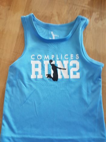 Tshirt sans manches 4 ans