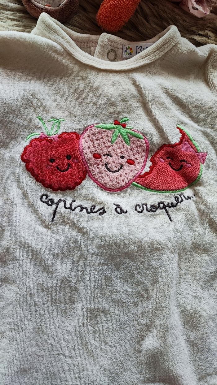 Pyjama chaud blanc fruits Kiabi 1 mois - photo numéro 3