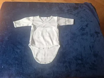 Body nouveau-né cœur croisé