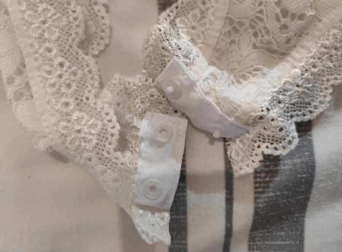 Bodie blanc dentelle - photo numéro 2
