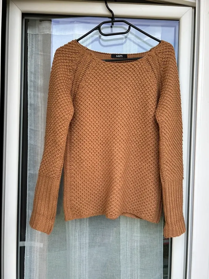 Pull marron