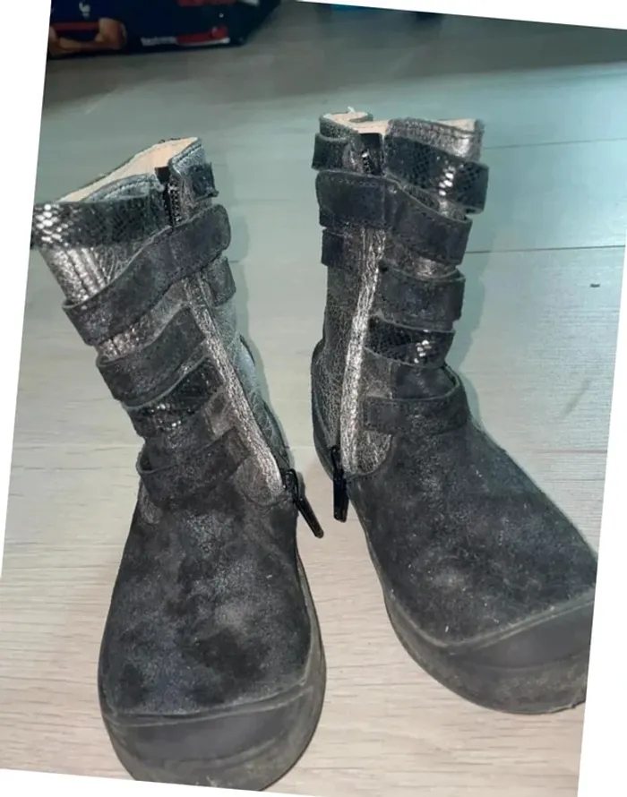Bottines fille Taille 24 marque GBB - photo numéro 3