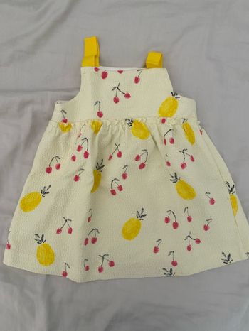 Robe Zara  taille 9/12 mois