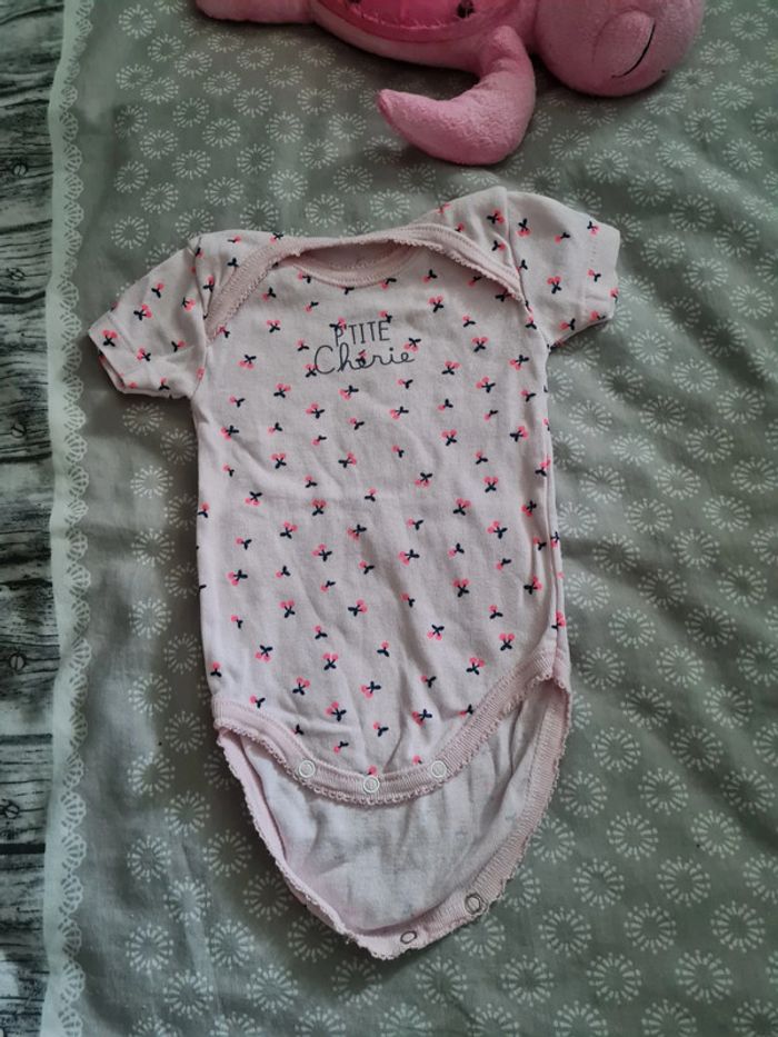 Bodie manche courte 3 mois ptit bisou